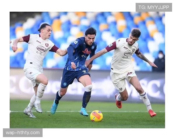 即时:萨勒尼塔纳前锋迪亚点射破门,主场暂时1-0领先弗罗西诺内 即时:萨勒尼塔纳前锋迪亚点射破门,主场暂时1-0领先弗罗西诺内